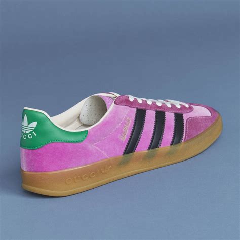 gucci gazelle pink